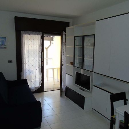 Condominio Derby Lignano Sabbiadoro Dış mekan fotoğraf